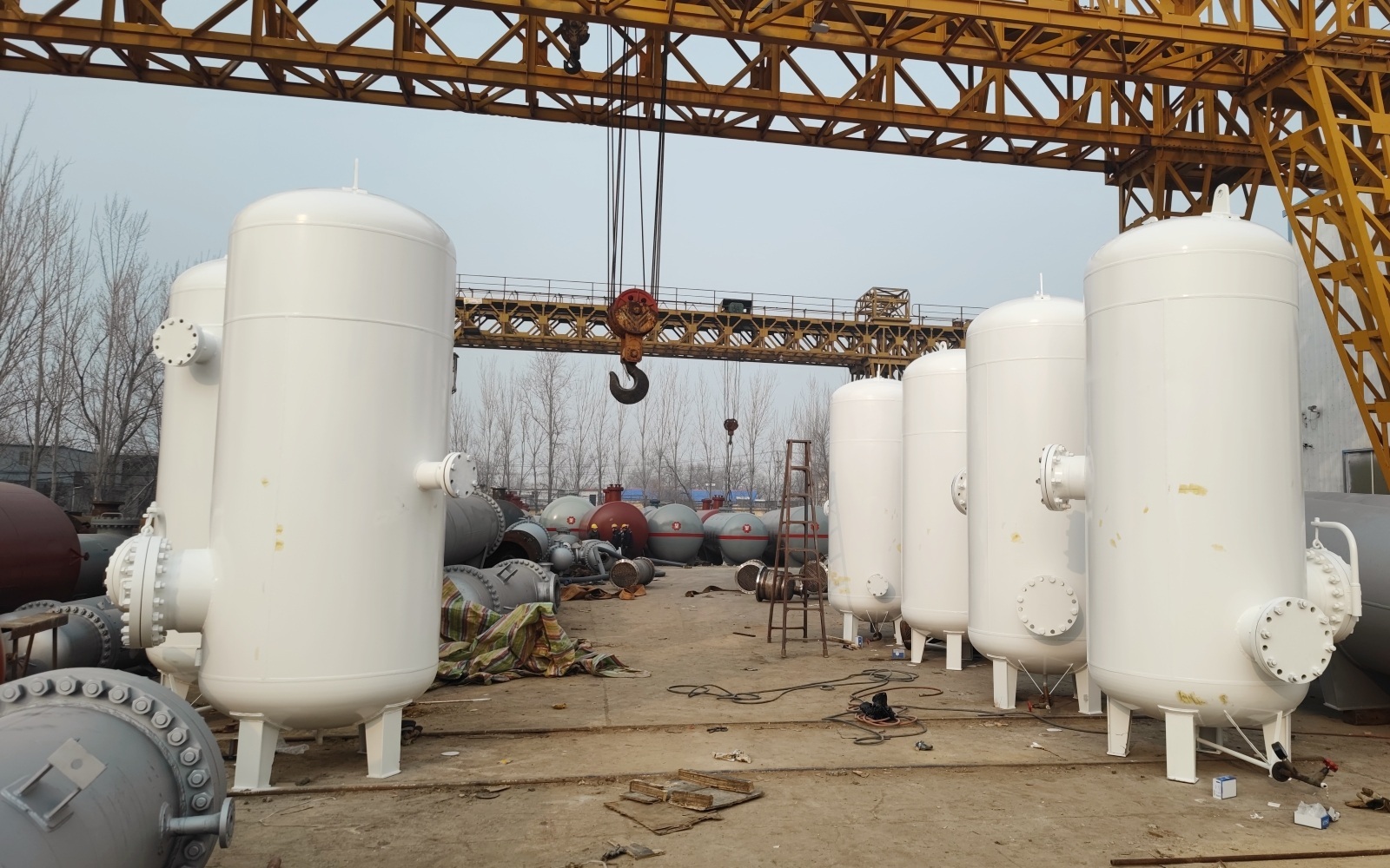 儲罐容器_壓力容器_低溫儲罐_菏澤花王壓力容器